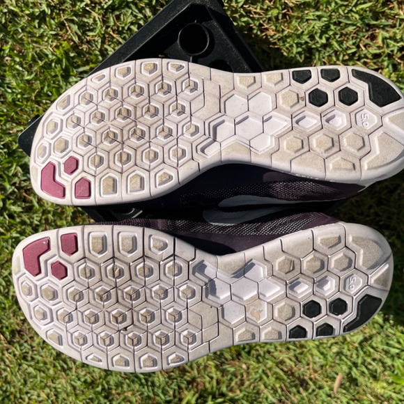 Nike Women's Athletic Shoes - Black and Purple - Picture 5 of 5